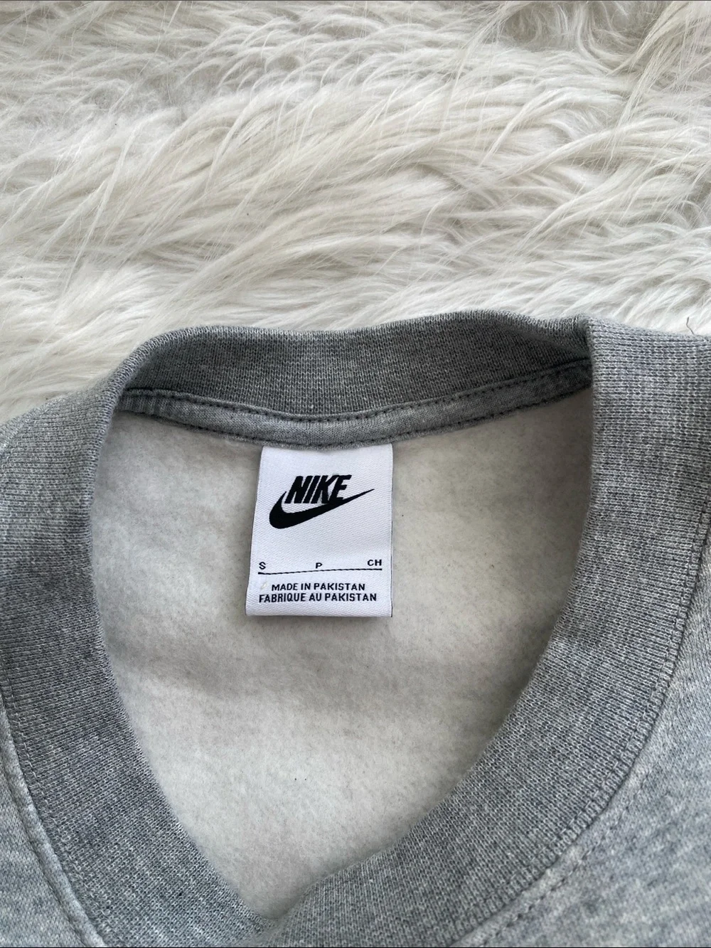 Nike | Oversized Crewneck Sweatshirt with White Swoosh
